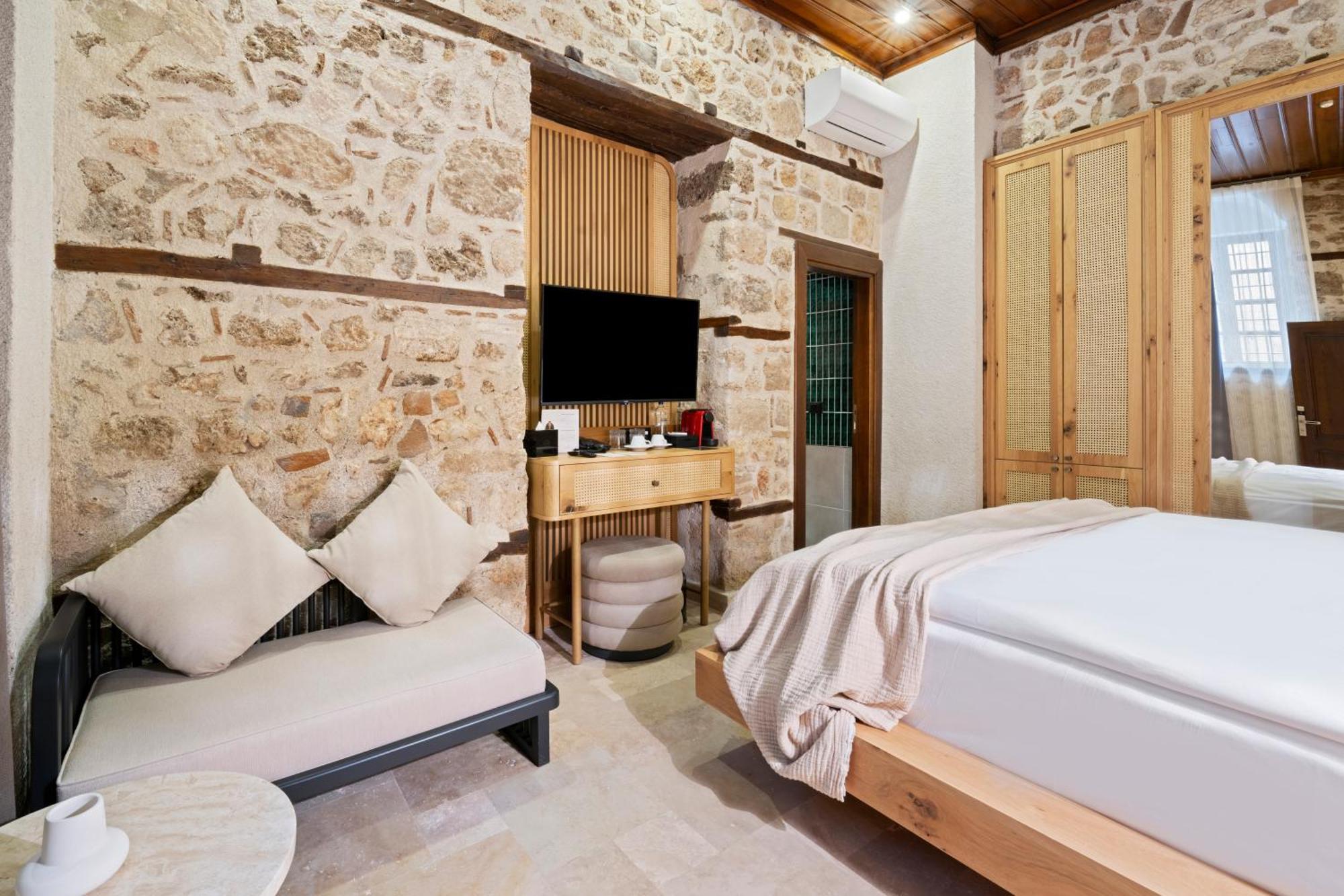 Belmondo Suites Old Town Antalia Esterno foto