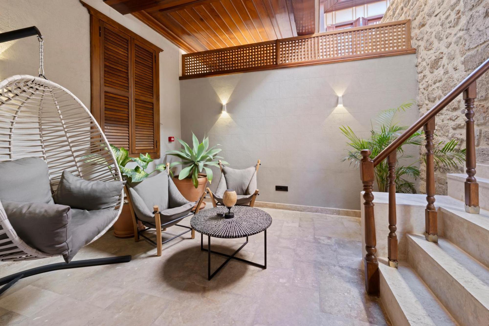 Belmondo Suites Old Town Antalia Esterno foto