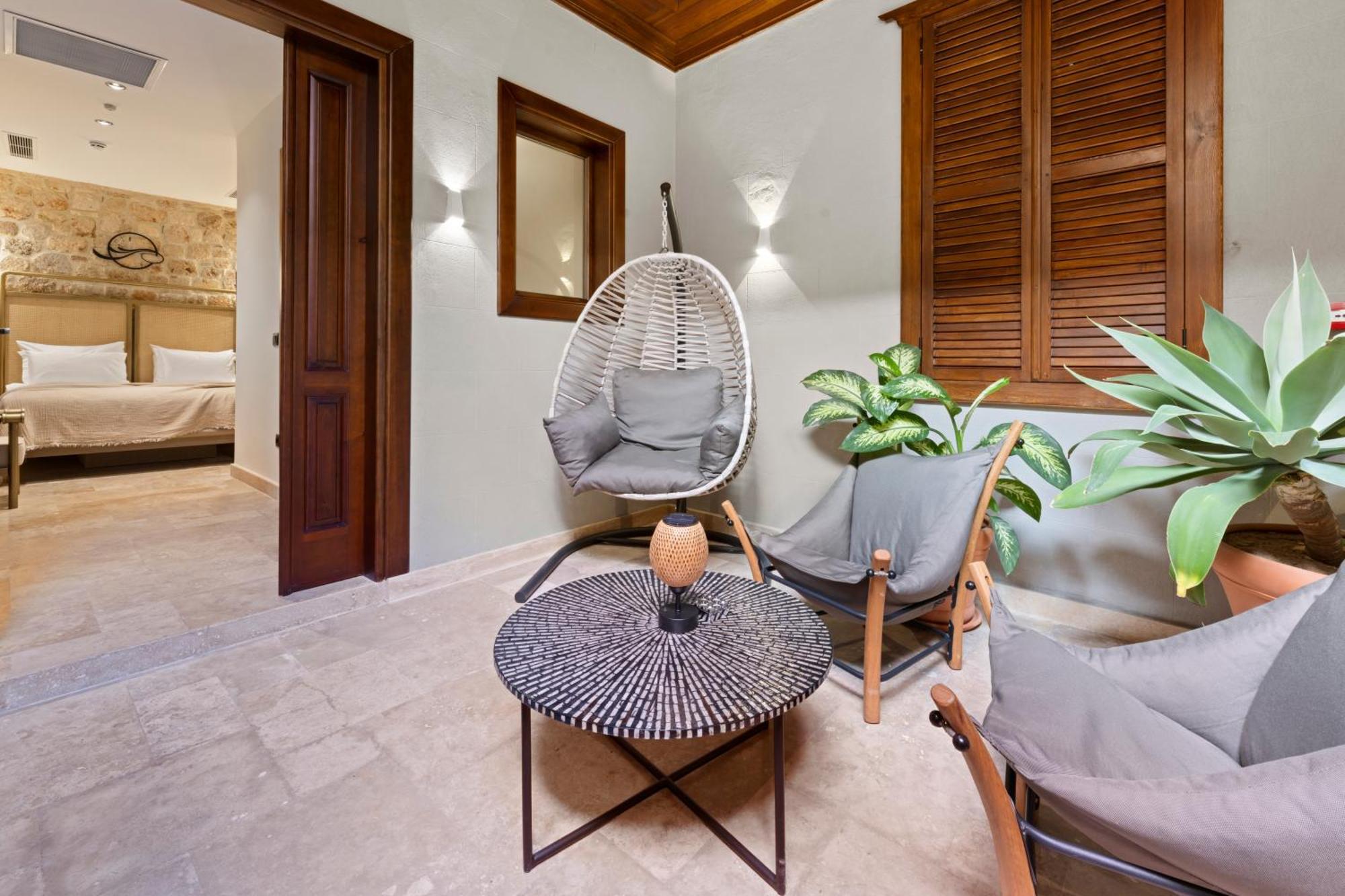 Belmondo Suites Old Town Antalia Esterno foto