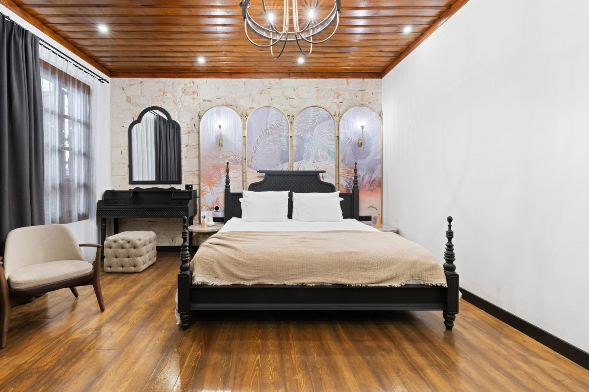 Belmondo Suites Old Town Antalia Esterno foto